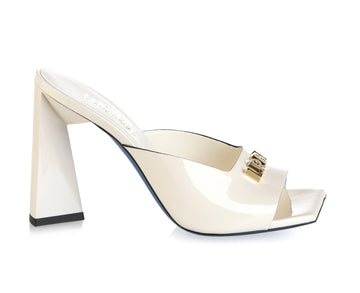 8848 Loriblu Sandals / Cream